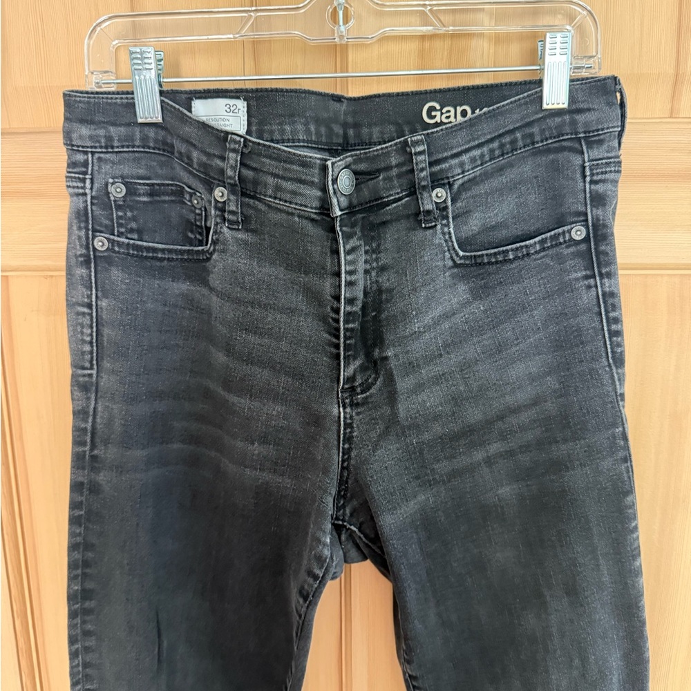 GAP 1969 Resolution Slim Straight Black Denim Jeans
